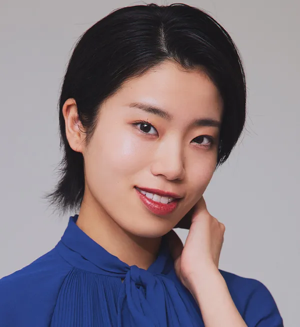 高倉理子